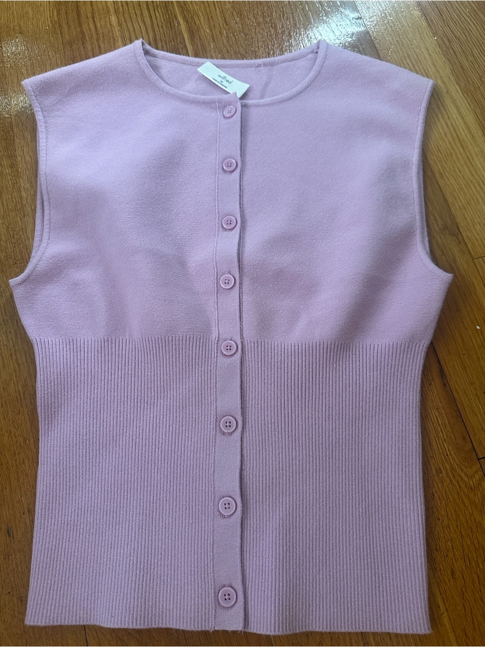 Aritzia Wilfred Golightly Sleeveless Cardigan -
Wonder Yarn. Size XS - Picture 6 of 6
